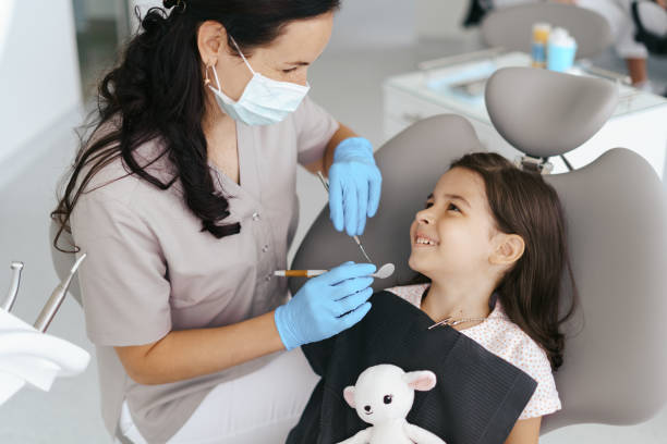 Best Weekend Emergency Dentist in Orosi, CA